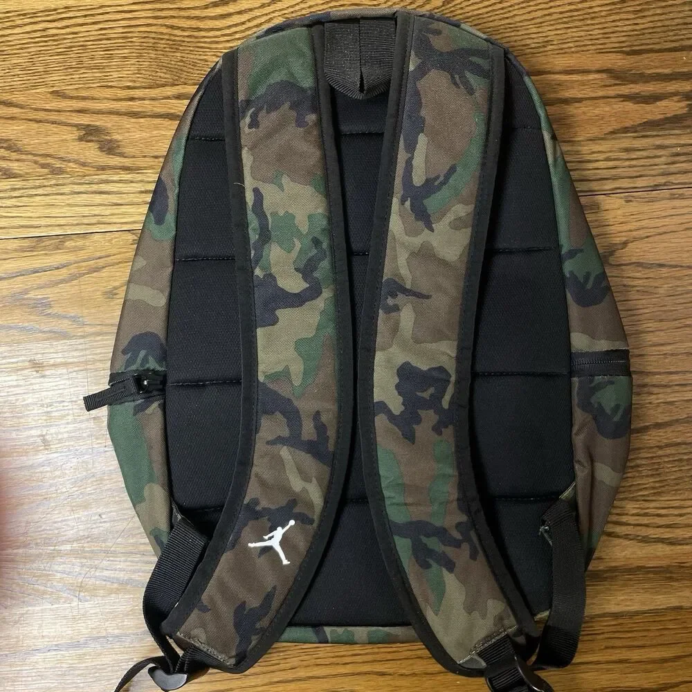 New NIKE AIR JORDAN Camo Jumpman Classic Backpack School Sports Bag 13” Laptop